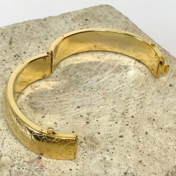 Rare Vintage Silpada Pebble Dragon Scale Cuff Statement Cuff Bracelet Textured - Picture 13 of 16